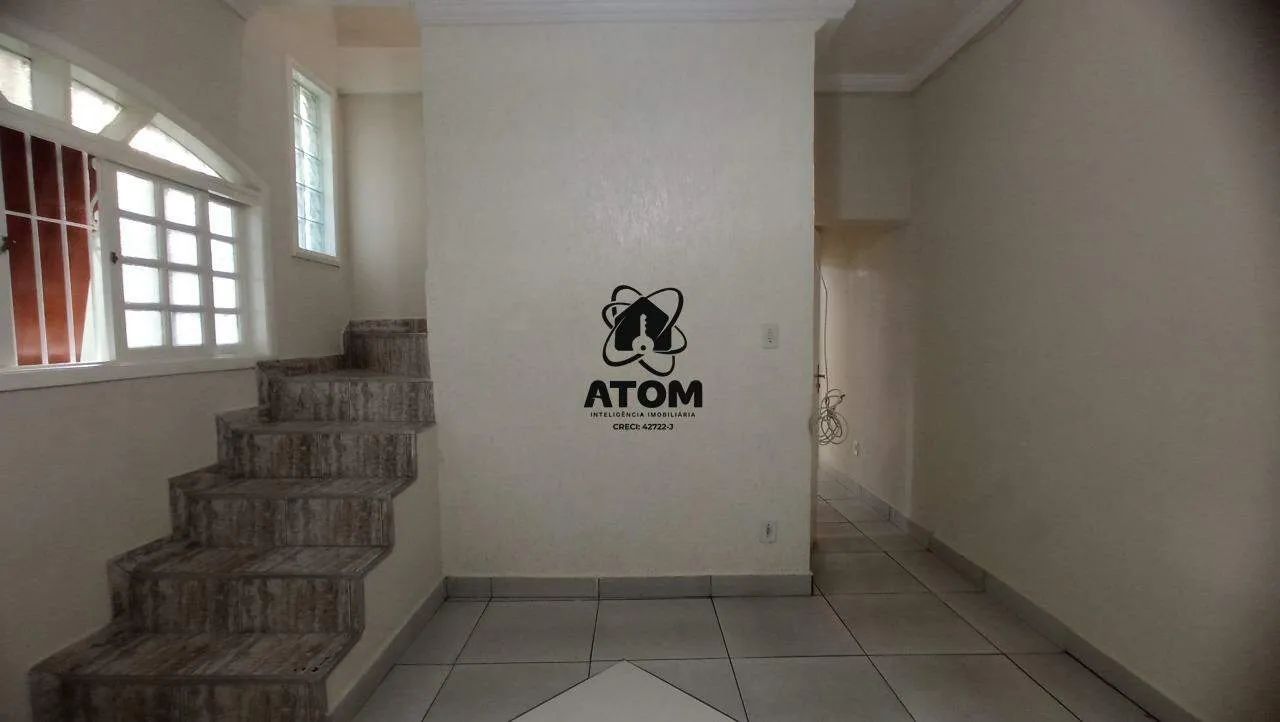 Casa para locação em Taubaté