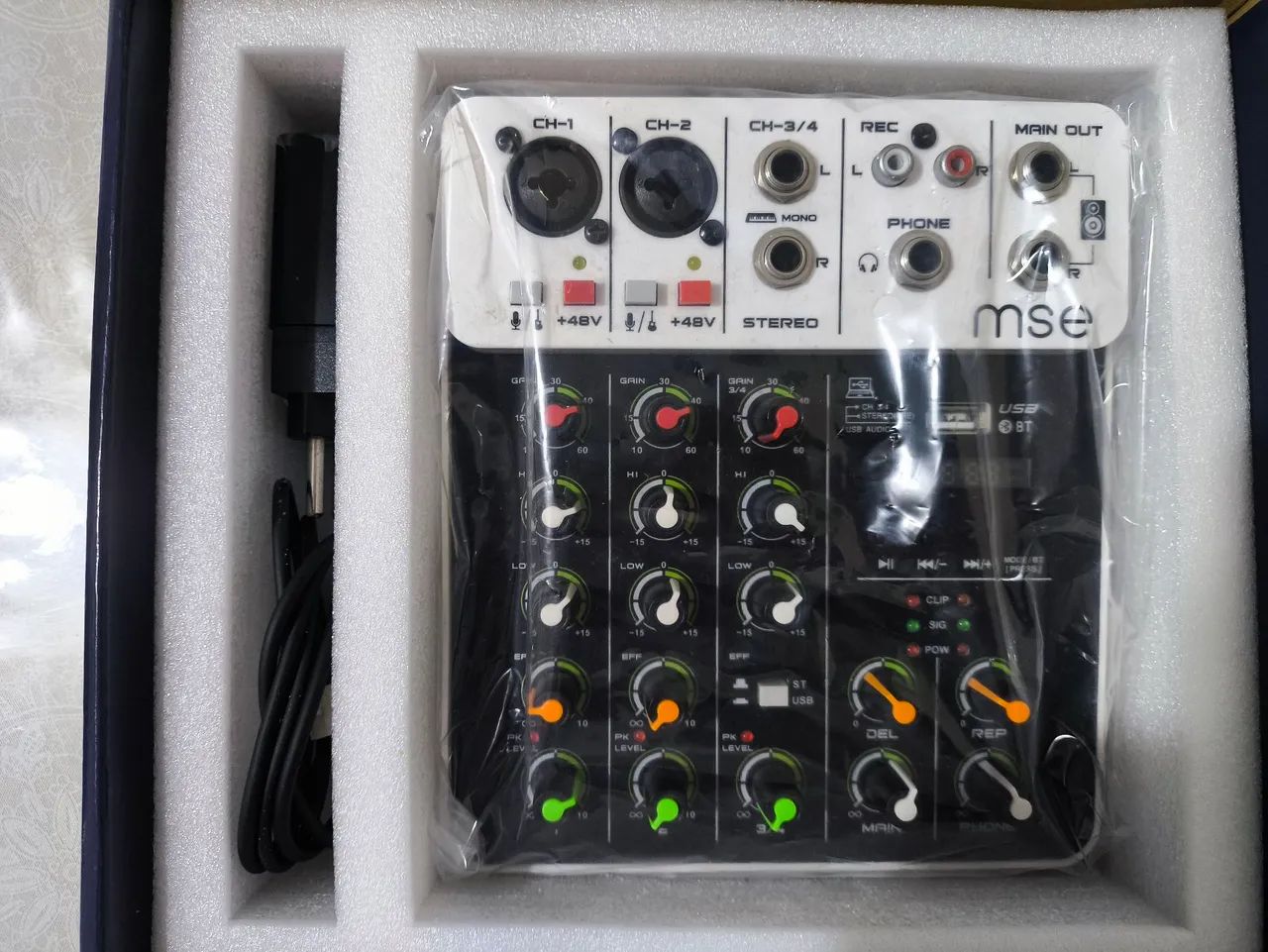 Mesa Som interface de audio com reverd e Phantom  - Foto 4