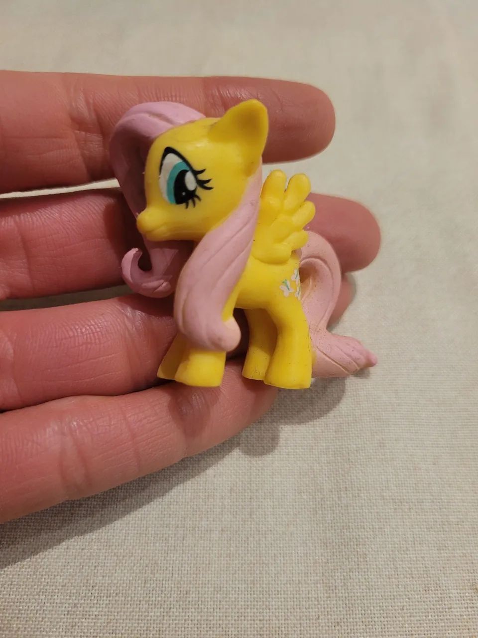 Fluttershy, My Little Pony.