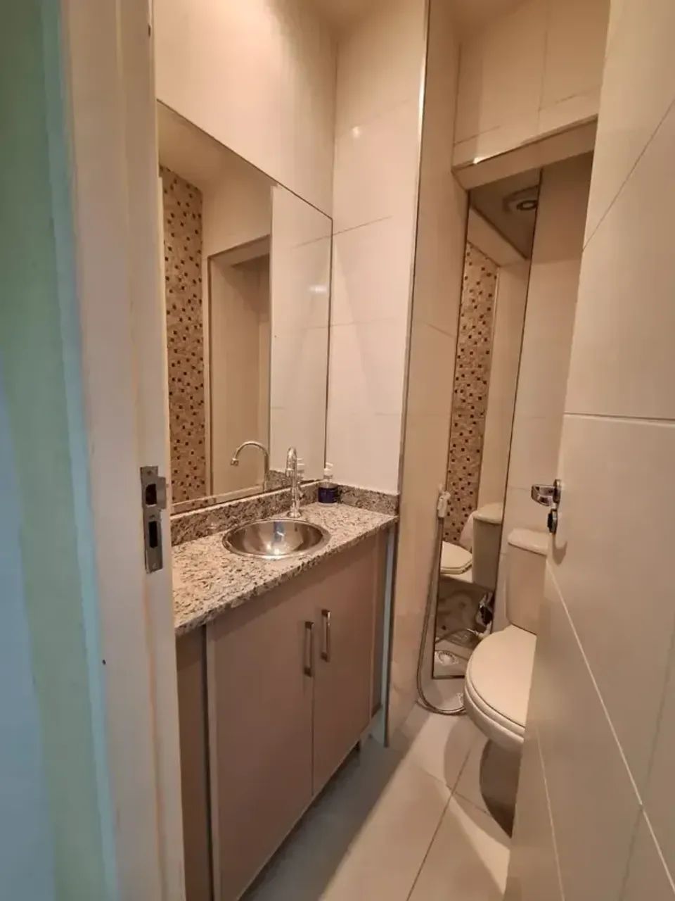 Edifício Real One SC-6295 Sala Comercial Mobiliada para Aluguel no  em Nazaré - 29 m²  - Foto 2