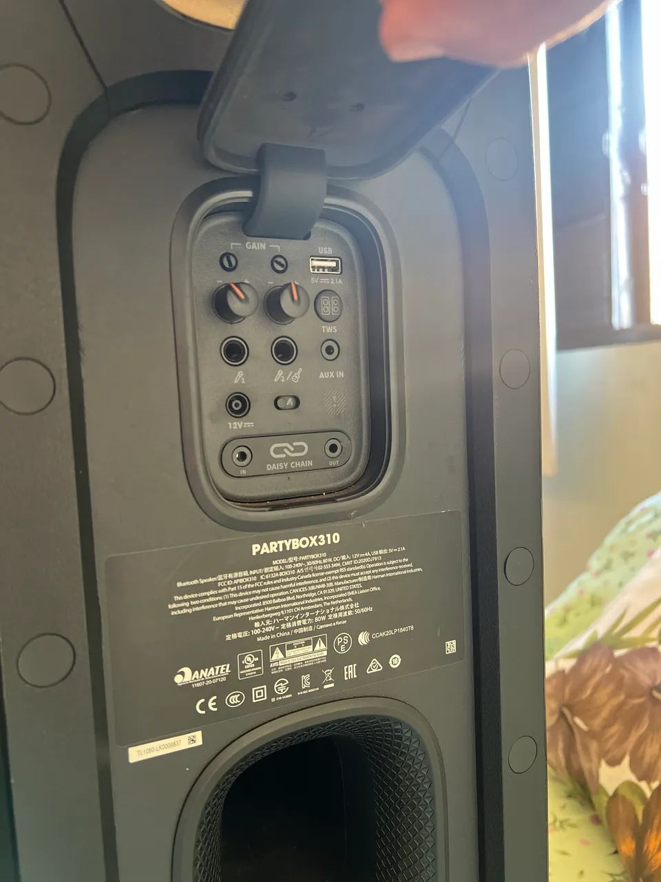 JBL PARTYBOX 310 com capa  - Foto 4