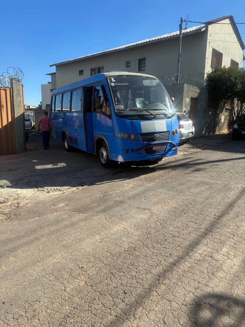 Micro ônibus com ar  Volare V8 - Foto 4