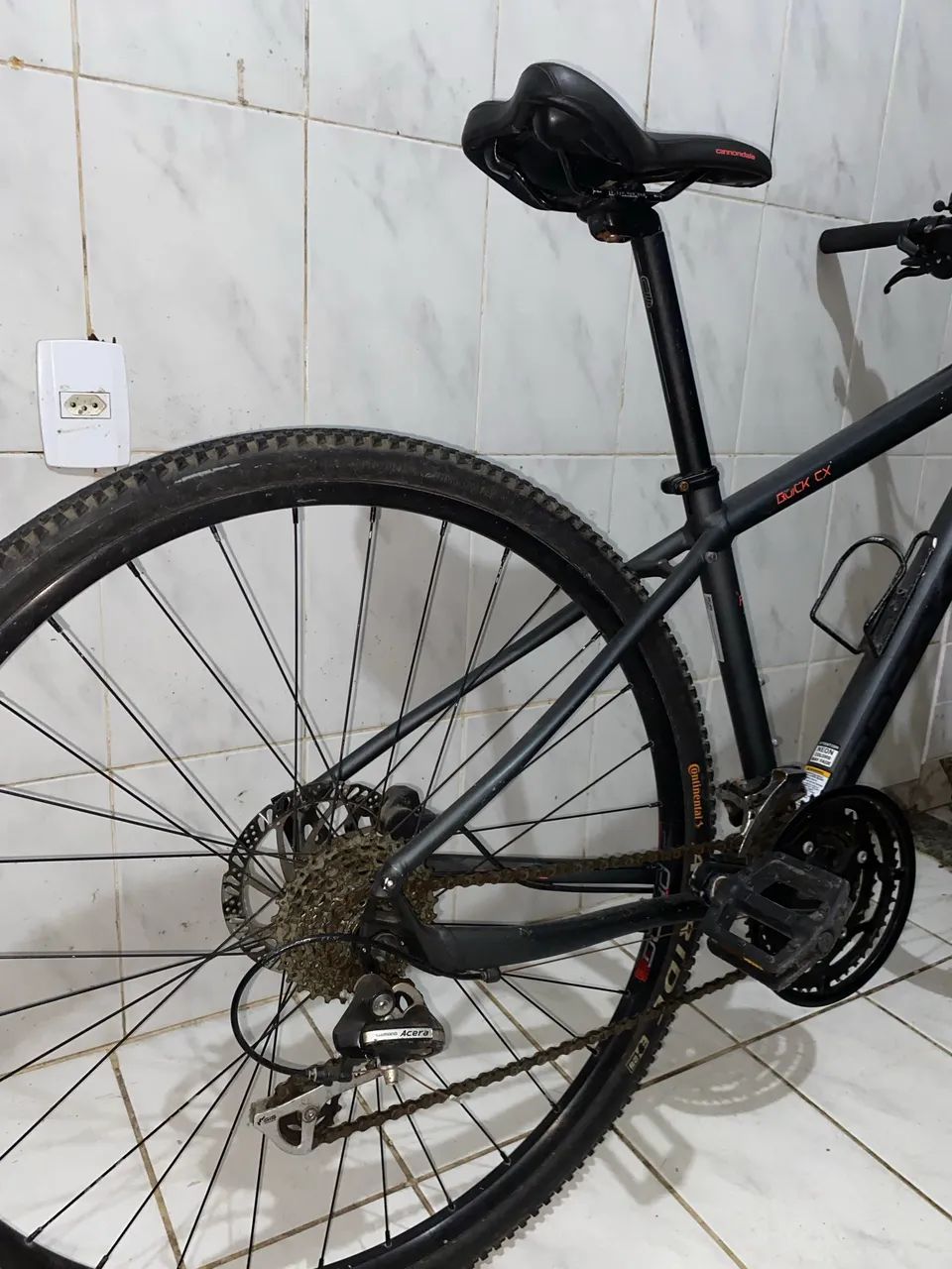 Bicicleta Cannondale Aro 700x40c ou 28 Polegadas  - Foto 2