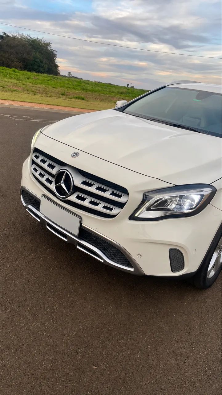 Mercedes-Benz GLA 200 Adv. 1.6/1.6 TB 16V Flex Aut. 2018