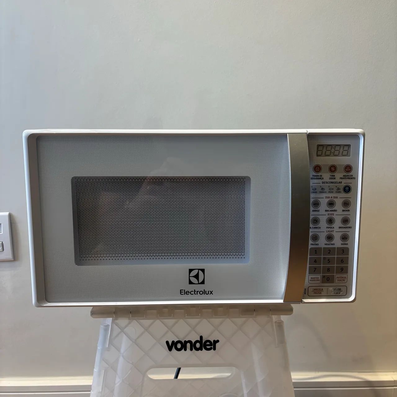 Micro-ondas Electrolux 20L Branco