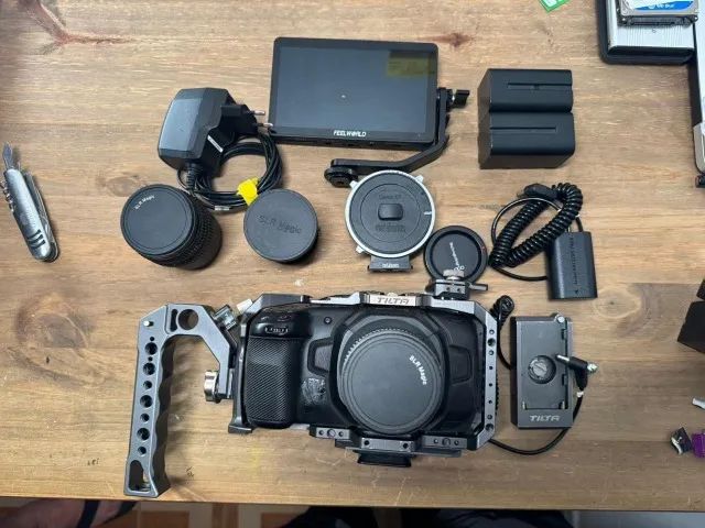 Kit de Camera Blackmagic Pocket 4k + Lentes incrivel