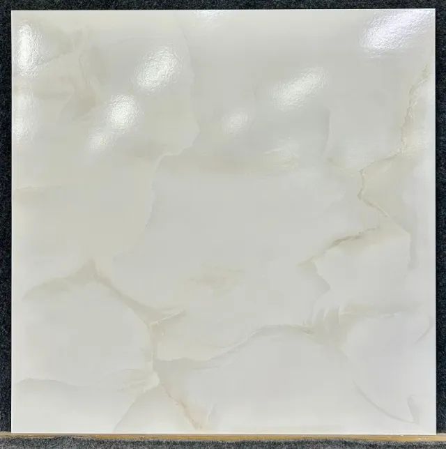 Piso retificado "NE72001" 72,5X72,5 Acetinado - R$27,90/M2