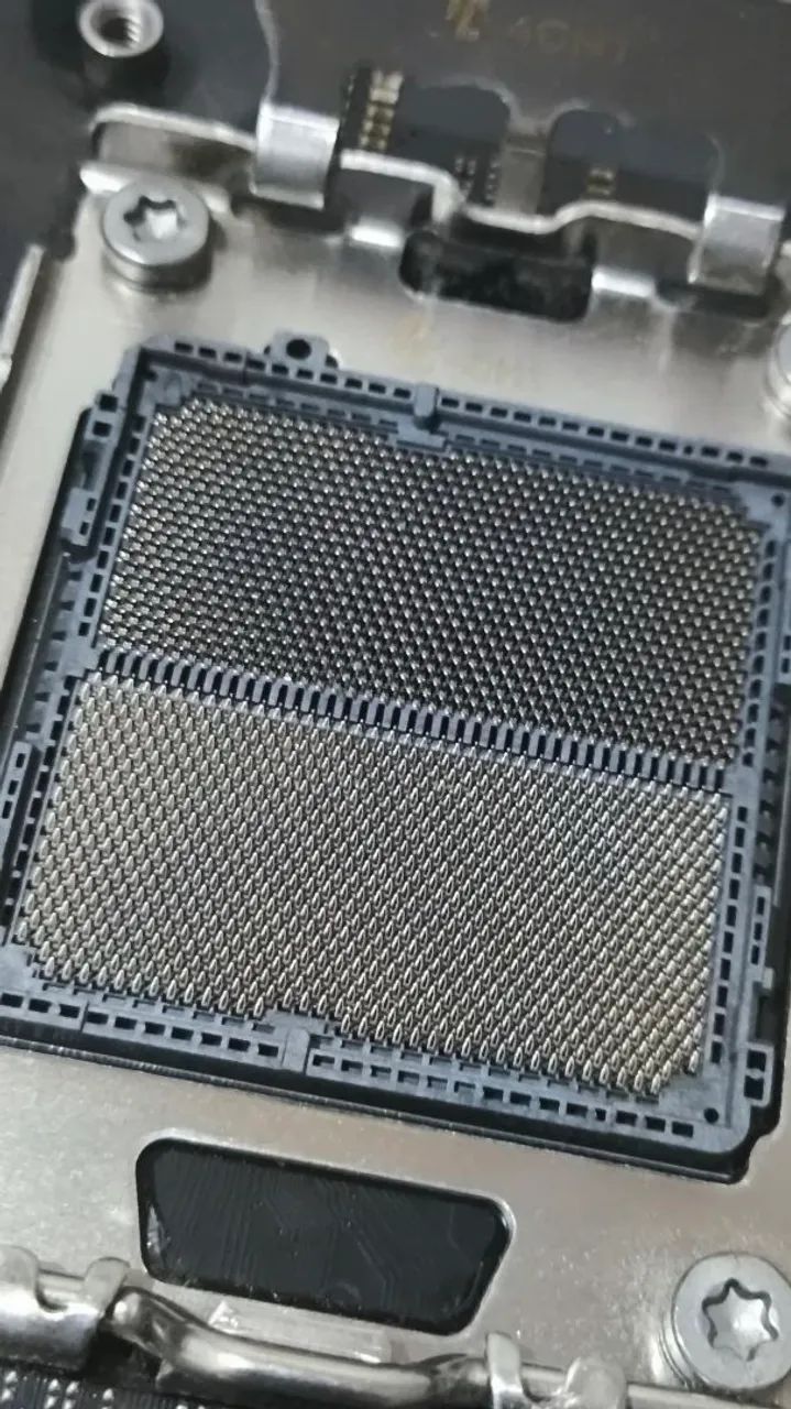 Placa Mae Asus TUF Gaming A620M-PLUS - Foto 3