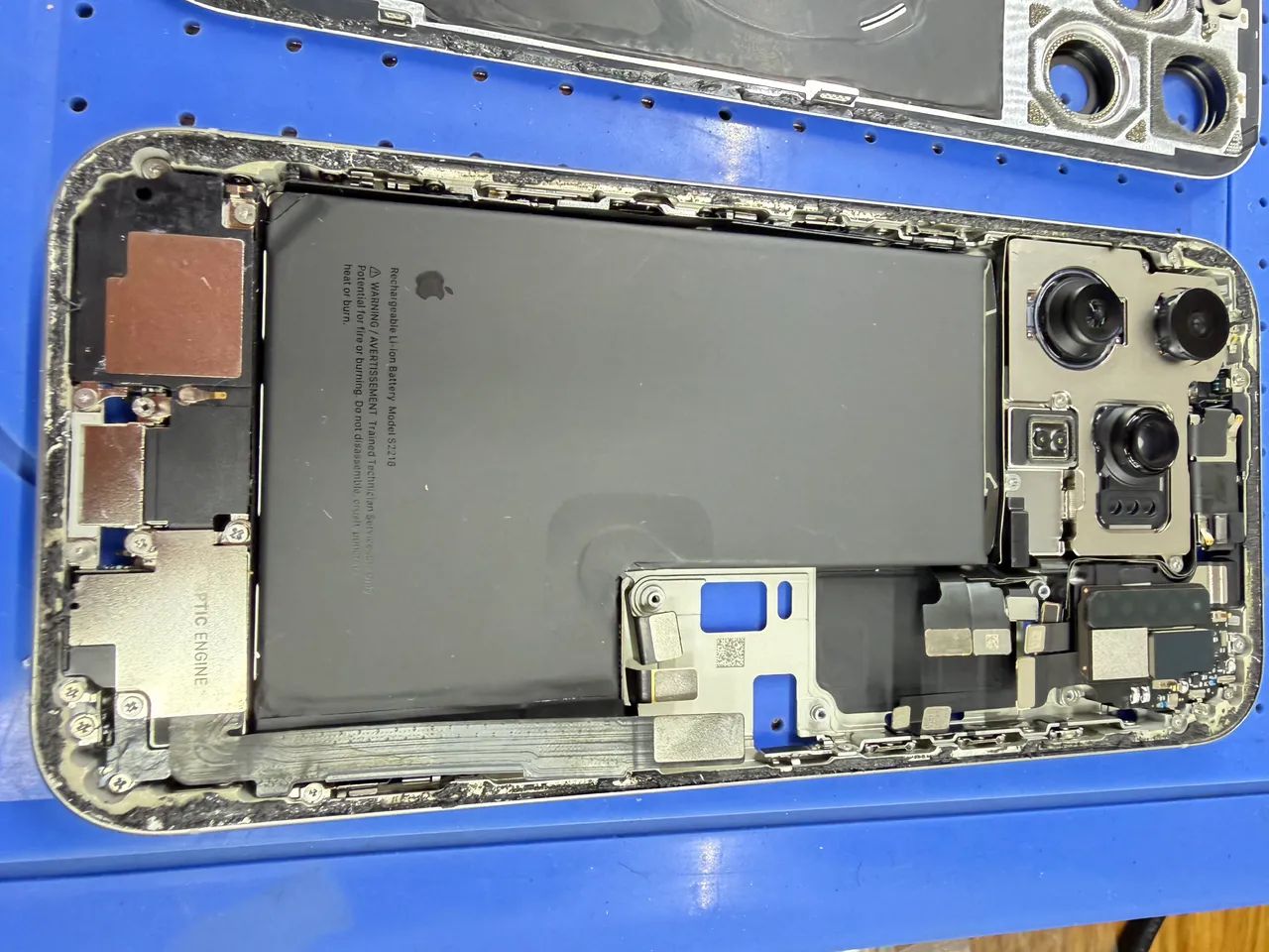 Carcaça do iPhone 16 Pró Max Natural TITÂNIO ORIGINAL!!! - Foto 4