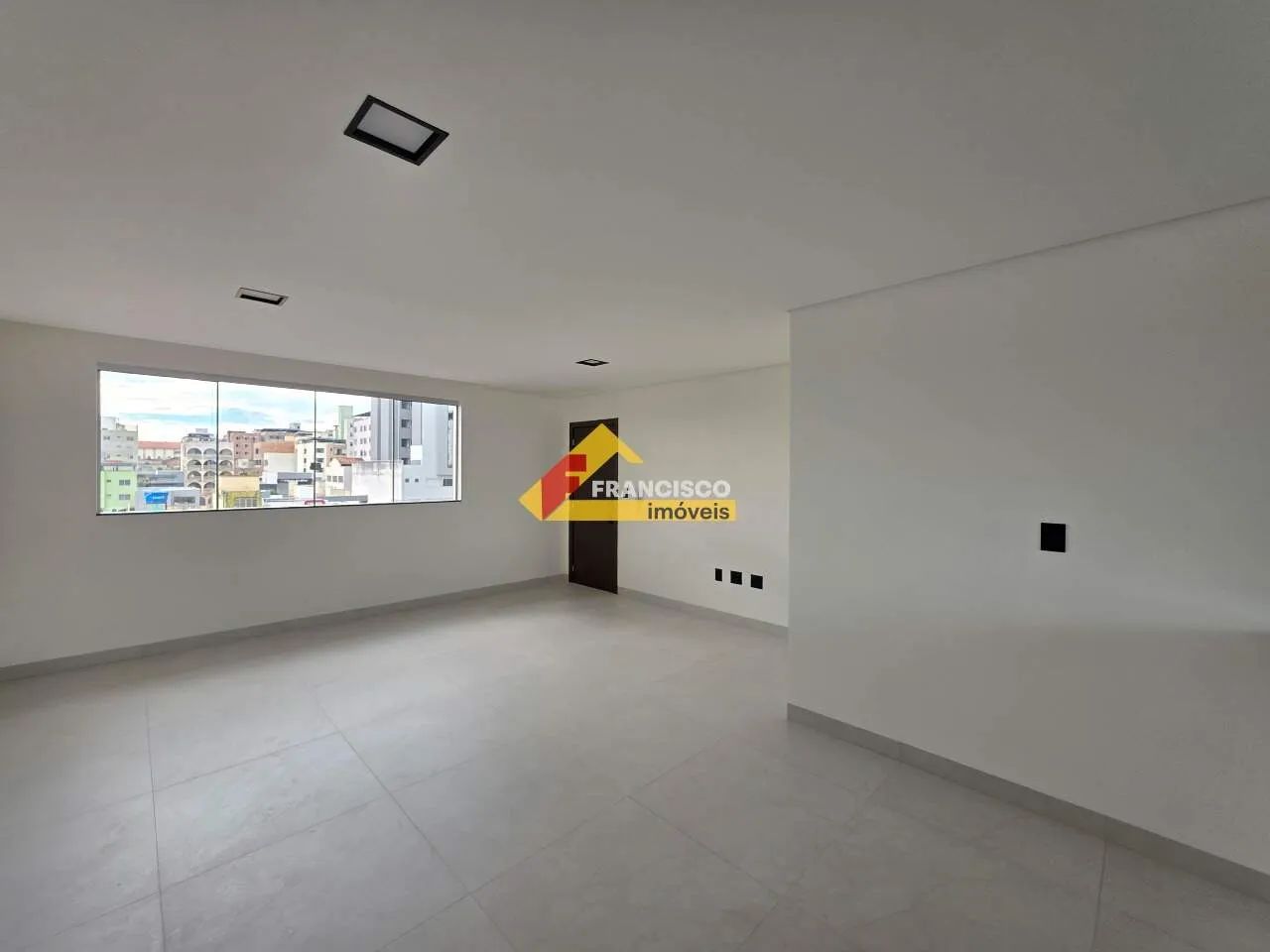 Apartamento à venda, 3 quartos, 1 suíte, 2 vagas, Centro - Divinópolis/MG - Foto 3
