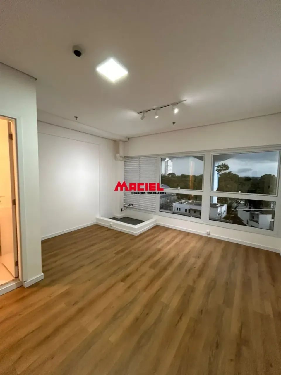 SALA COMERCIAL À VENDA  HELBOR DOWNTOWN | CENTRO DE SÃO JOSÉ DOS CAMPOS - Foto 5