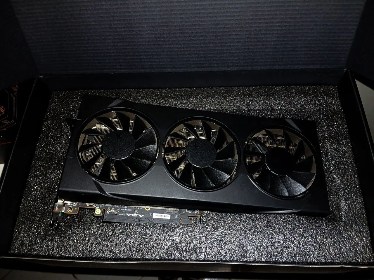 RX 9060 XT 16GB  - Foto 3