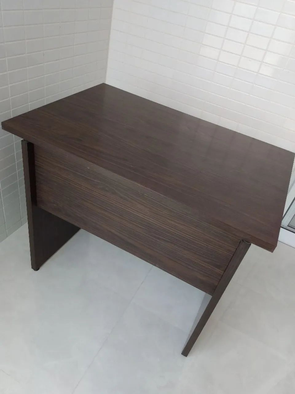 Mesa de escritório em MDF  - Foto 2