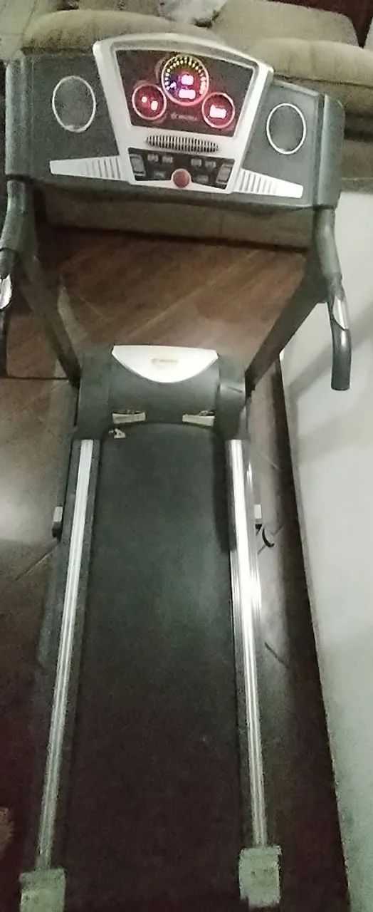 Esteira múltipla fitnes T2000