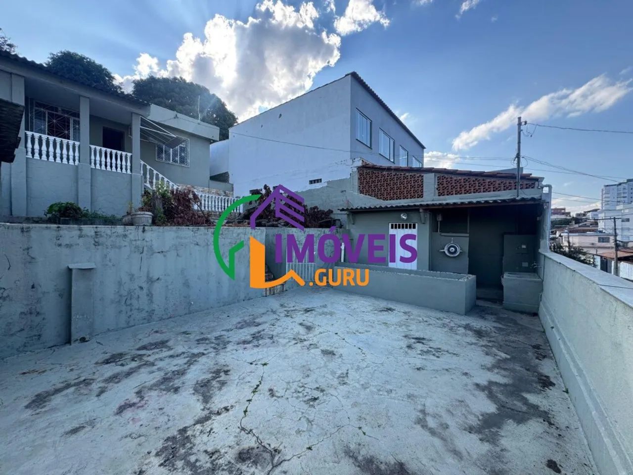 CASA ASSOBRADADA - SANTA MÔNICA - MG
