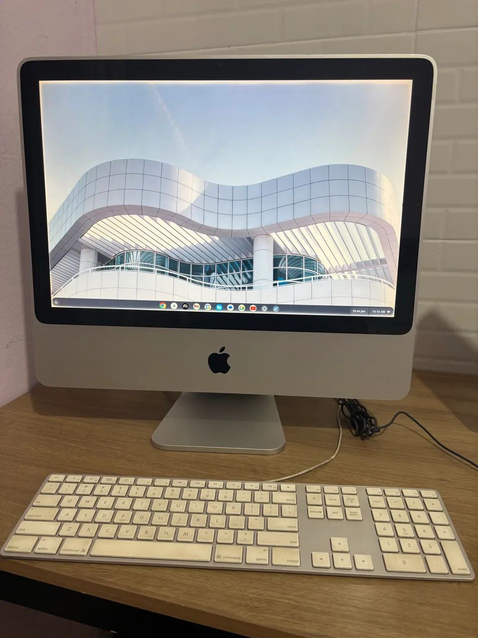 Imac 20? Apple (A1224) com ChromeOS Flex - 4GB RAM / 500GB ARMAZENAMENTO
