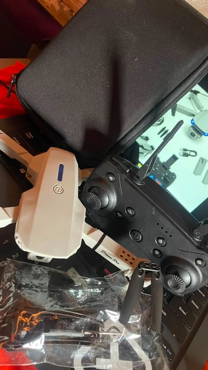 ? Drone Pro Dobrável Full HD Wi-Fi com Câmera - Completo - Foto 2