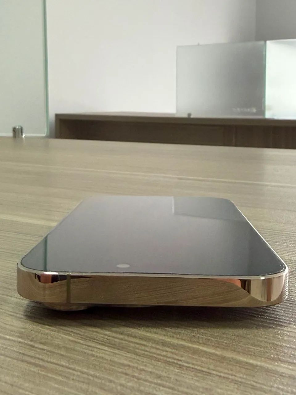 Iphone 14 Pro 256GB dourado - Foto 2