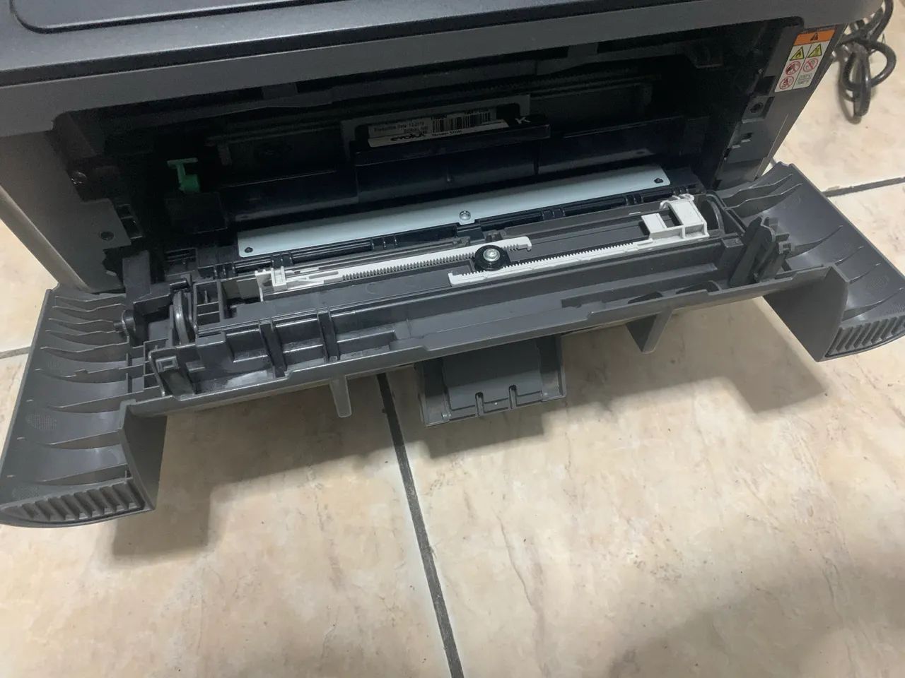 Impressora A Multifuncional Brother DCP-L2540DW - Foto 4