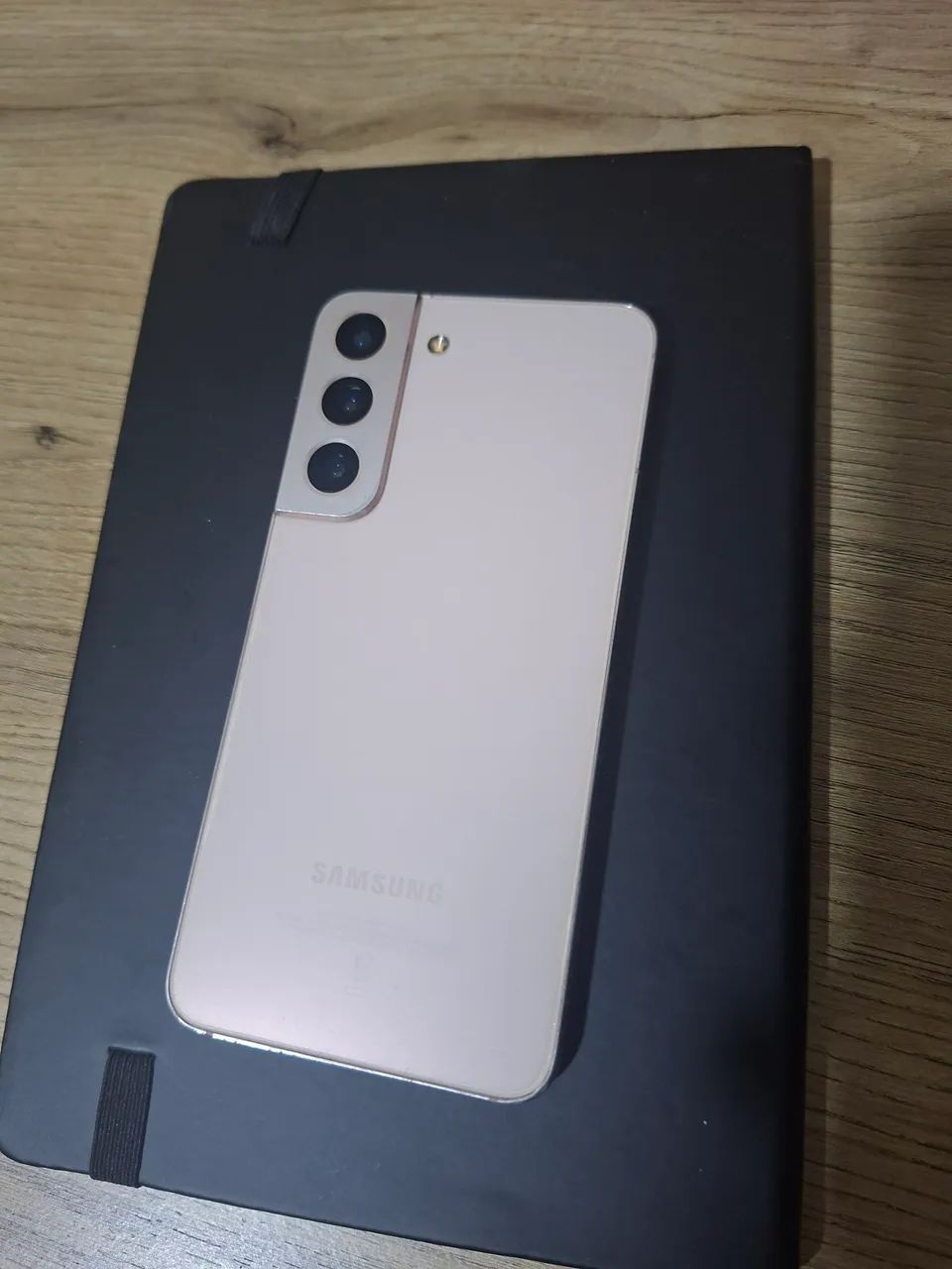 Samsung s22 - 128gb (listras na tela)