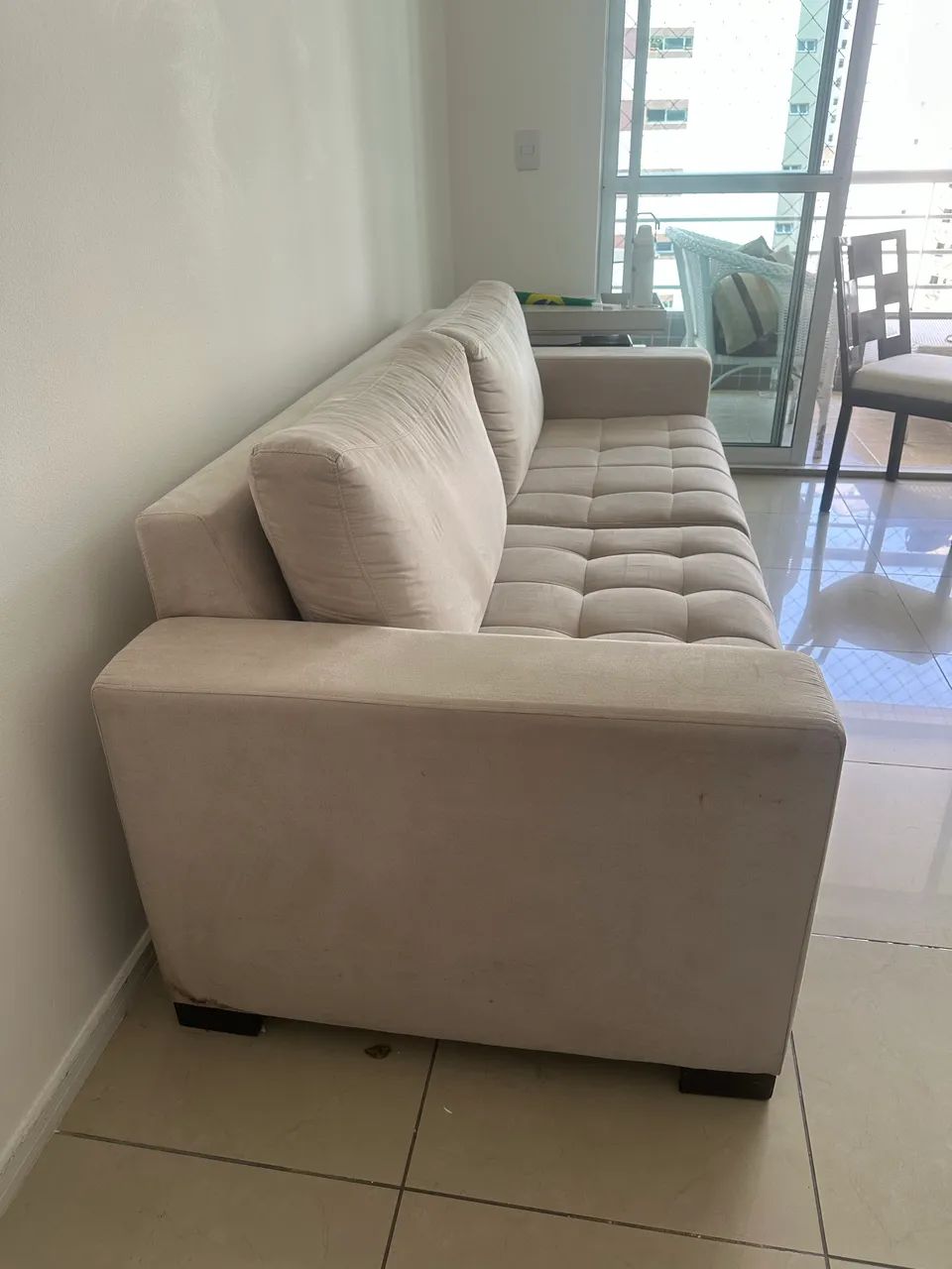 Sofá 3 lugares 