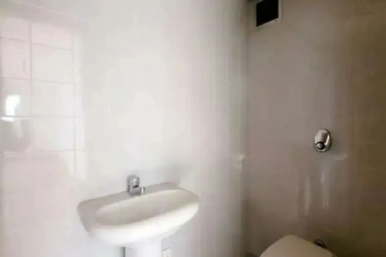 Escritório para Aluguel no Bairro Moinhos de Vento com 40 m² de Área Útil - Foto 15