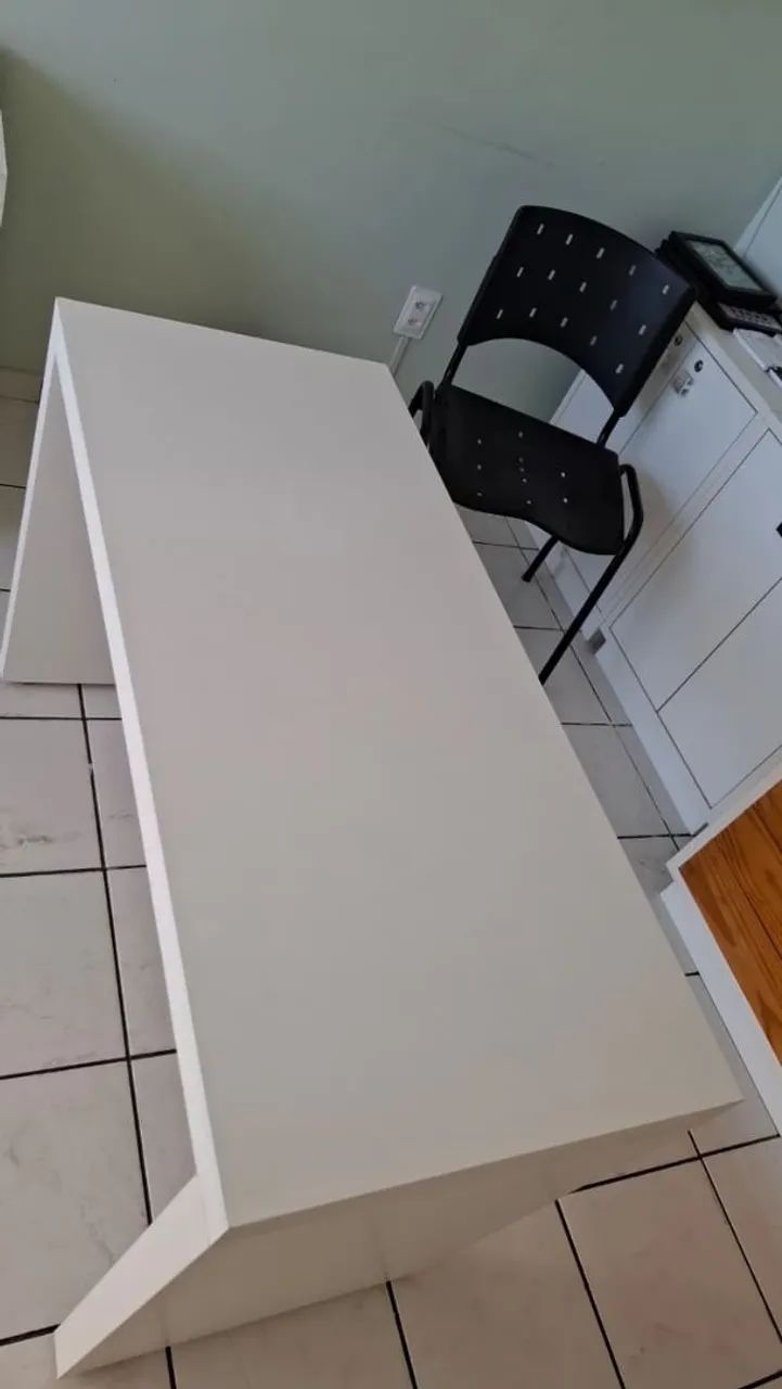 Mesa em Mdf para loja, escritório, estudo...