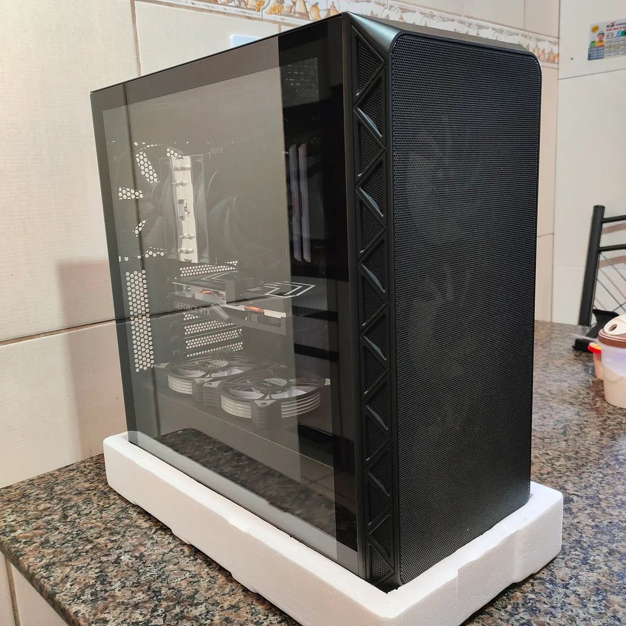 PC GAMER RYZEN 7 + RTX 4060 - Foto 5