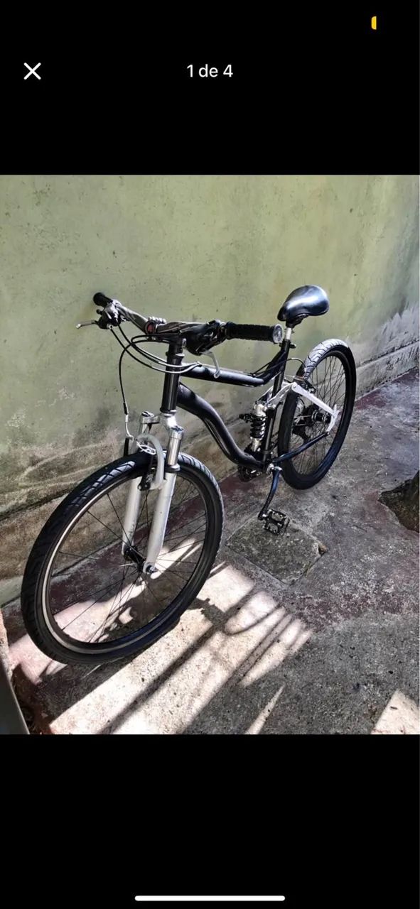 Bicicleta aro 26, funcionando perfeitamente freio, com marcha 