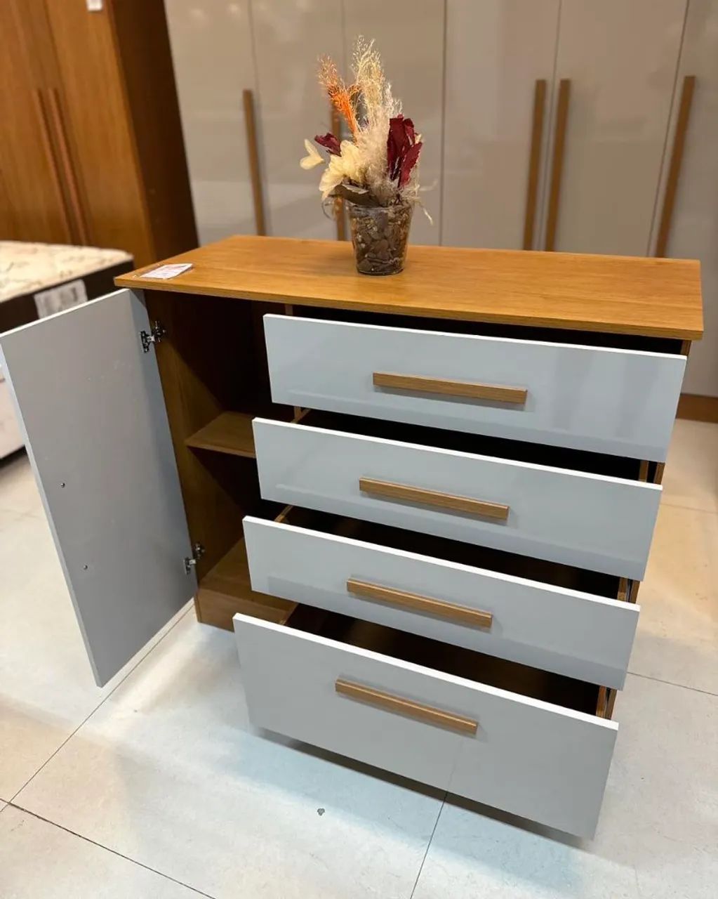 CÔMODA com FRETE GRÁTIS para BH e MONTAGEM ?  - Foto 2