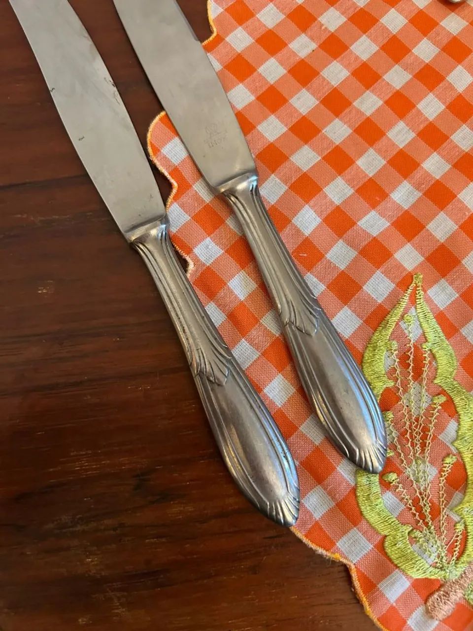Par de Facas / Espátulas de Serviço Antigas em Inox - 24 cm - Foto 4