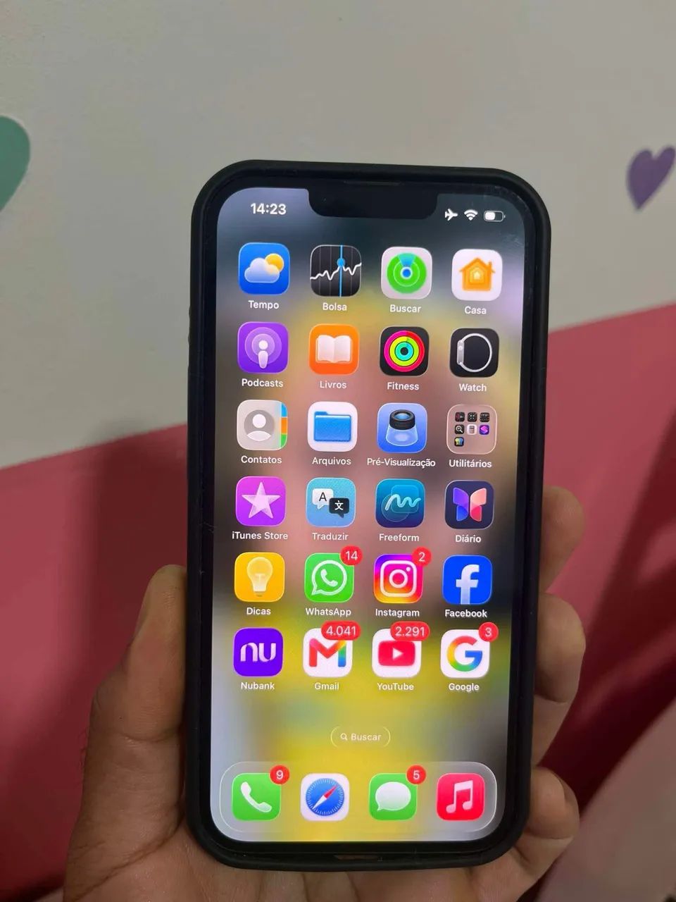 iPhone 13