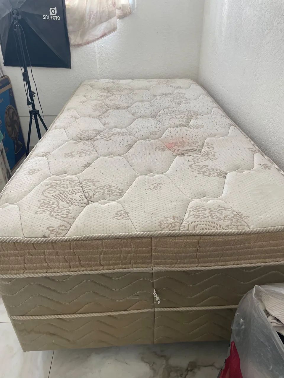 CAMA BOX DE SOLTEIRO - COR BEGE - Foto 3
