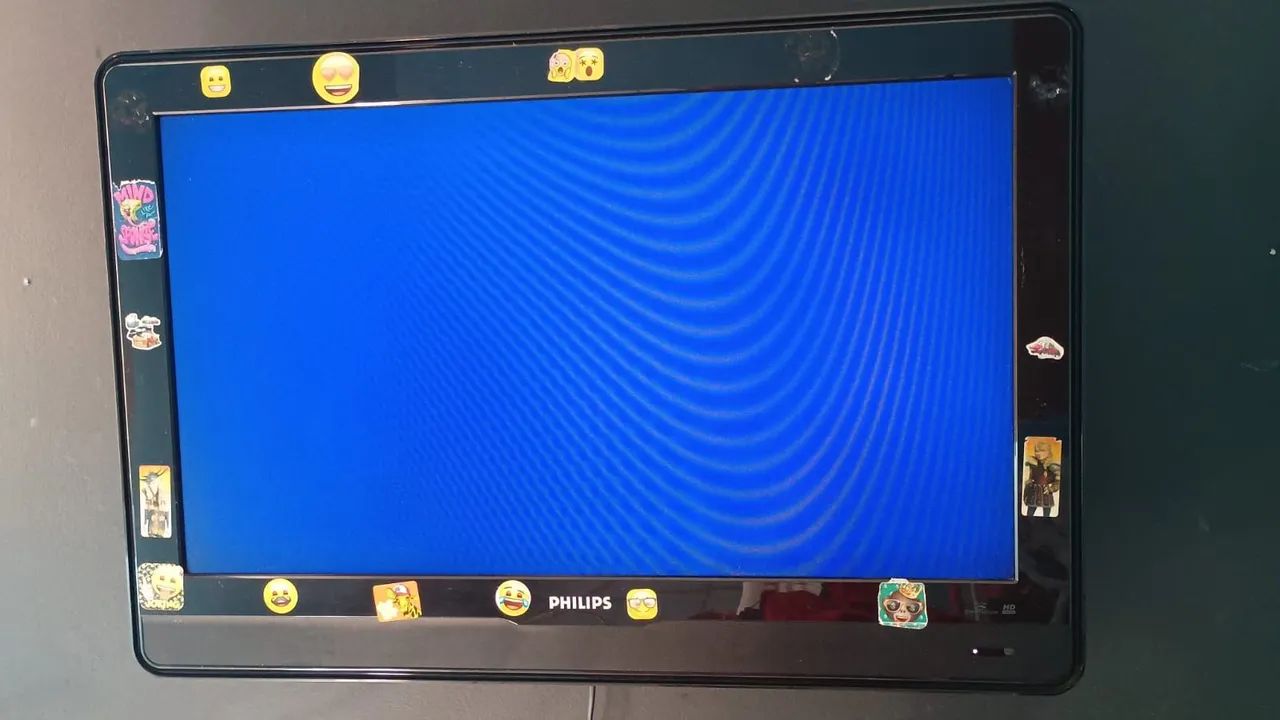 Tv Philips 32 polegadas LCD  - Foto 3