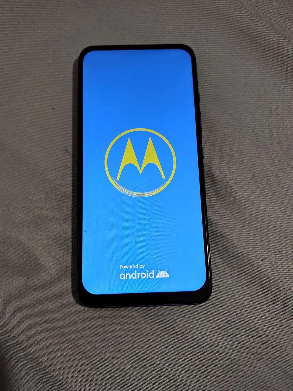 Moto one fusion plus 