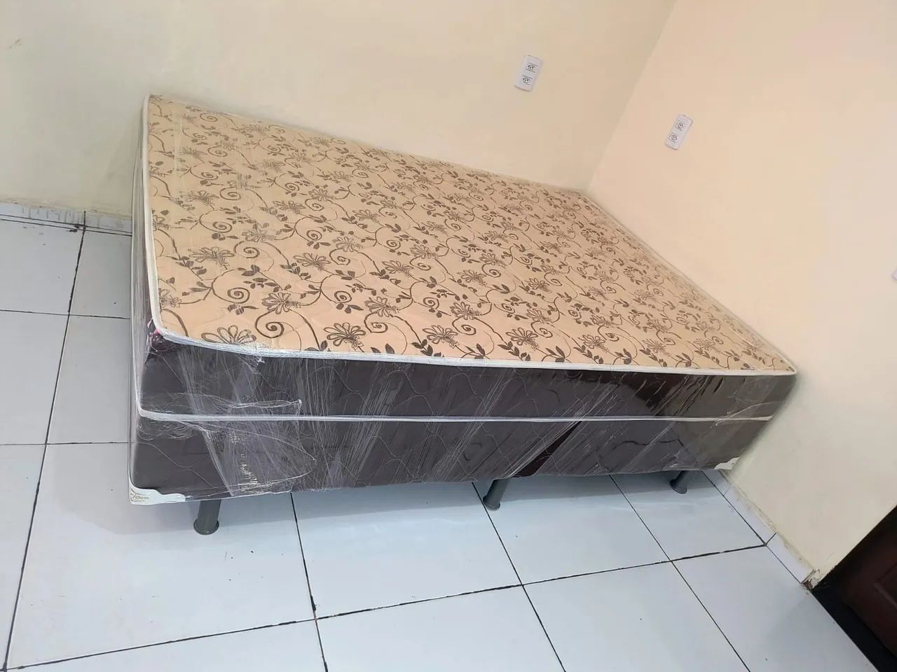Cama Casal Box Espuma 