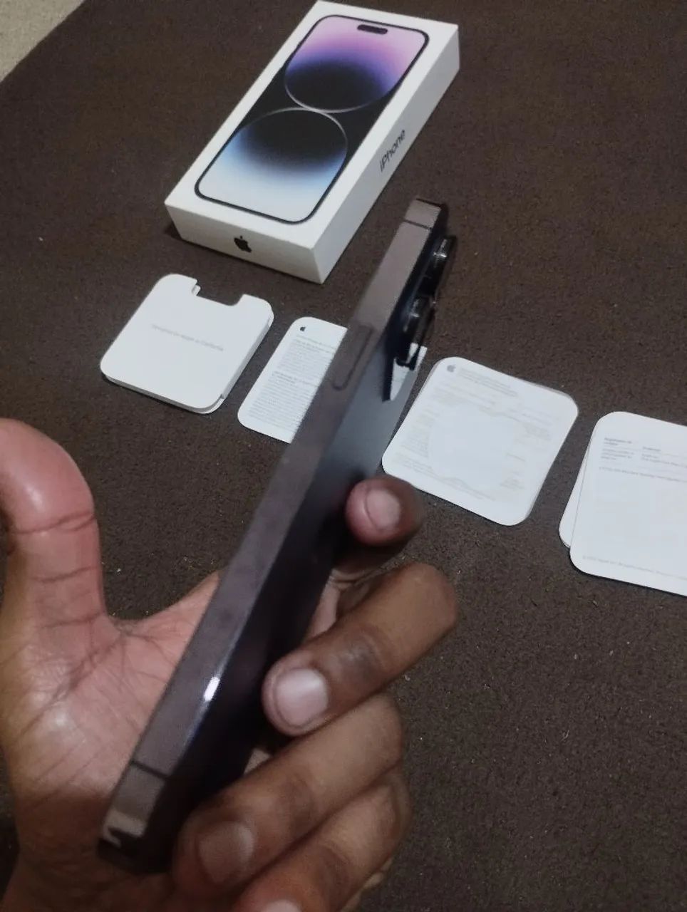 iPhone 14 pro Max sem detalhe 