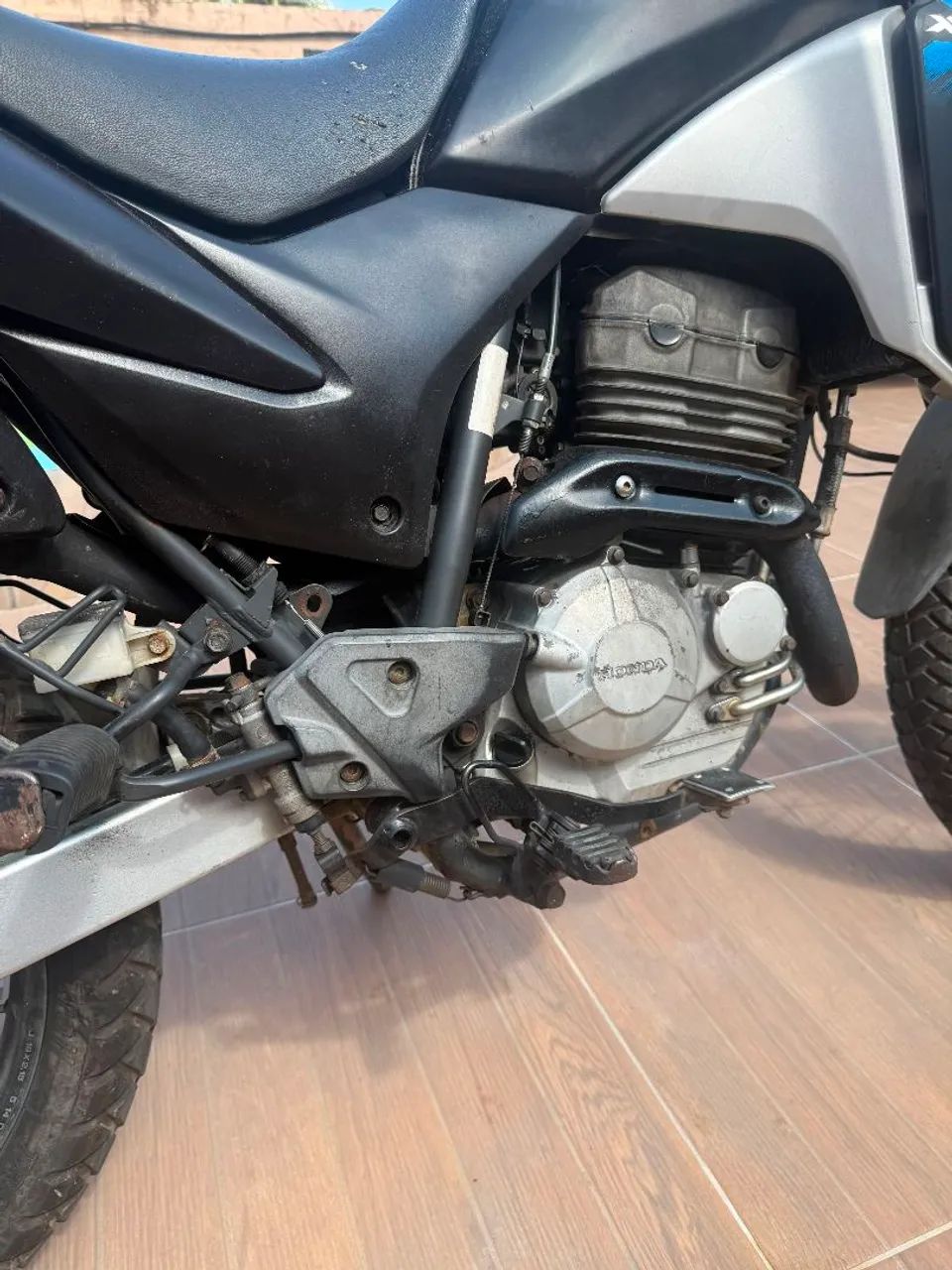 Honda XRE 300 - Foto 2