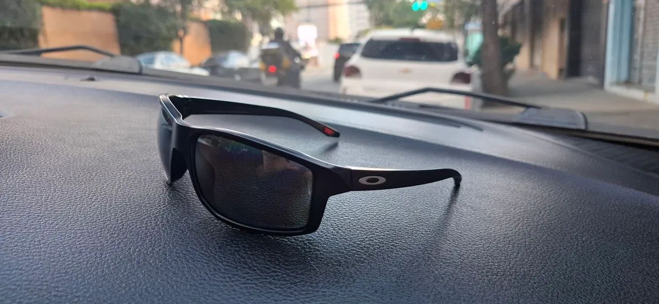 Óculos de sol oakley gibston