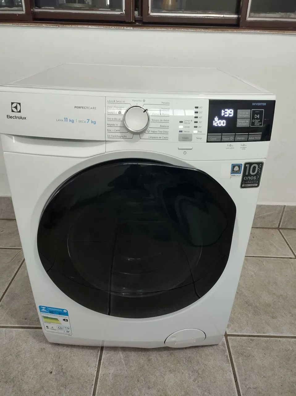 Lava e Seca Eletrolux 11 kgs 