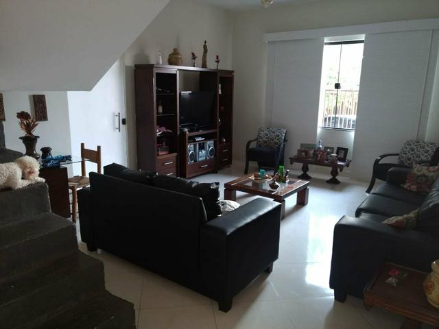 Casa duplex Francisco Bernardino,4 quartos,2salas,cozinha,copa,sacada e área - Foto 3