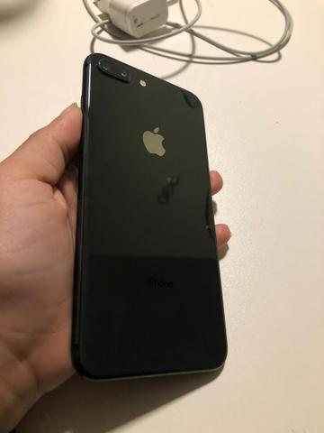 IPhone 8 Plus