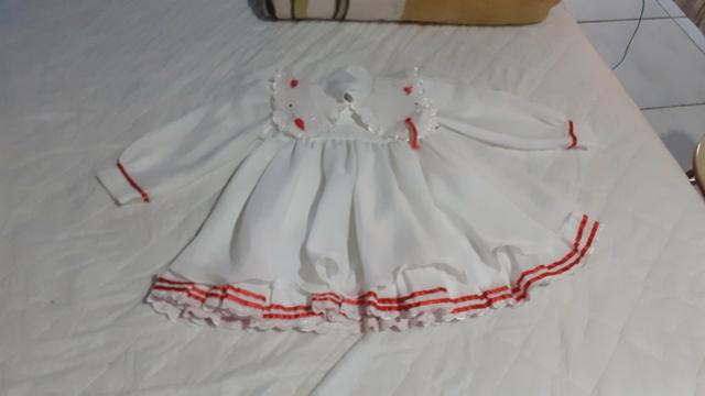 Vestidos 3 anos a 4 anos todos por 100 whsts * - Foto 3