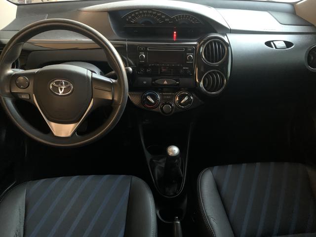 Toyota Etios 2015 - Foto 8