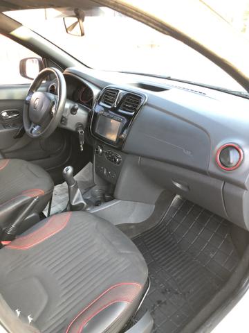 Renault - Sandero 1.6 Stepway Rip Curl - 2017 - Foto 10