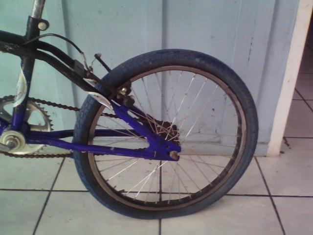 Vende-se Bicicleta Aro 20 - Foto 5