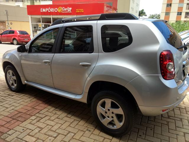 Duster Dynamique 2.0 automático com apenas 33 mil km única dona - Foto 11