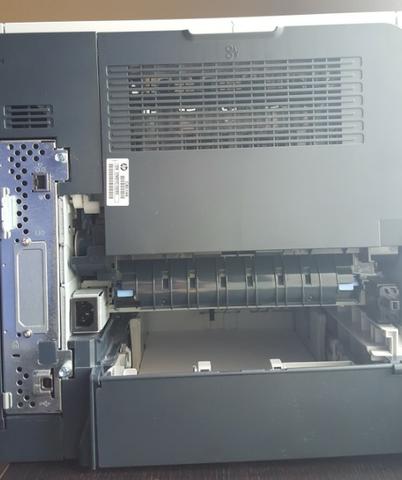 HP LaserJet P4515n Impressora de Rede - Foto 4