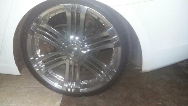 Vendo rodas aro 20.pneus 225/35.pneus todos novos - Foto 5