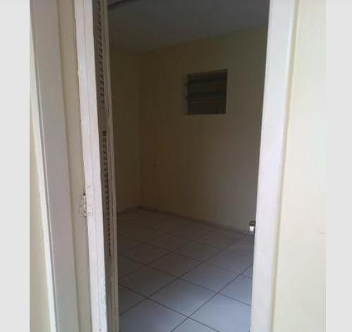Casa linda!!!(local bastante valorizado) - Foto 4